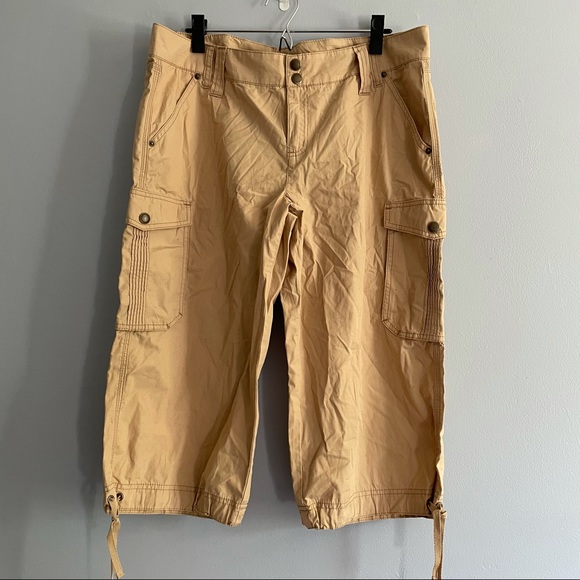 DKNY Cargo Capri Pants Sz 16 - Picture 1 of 6